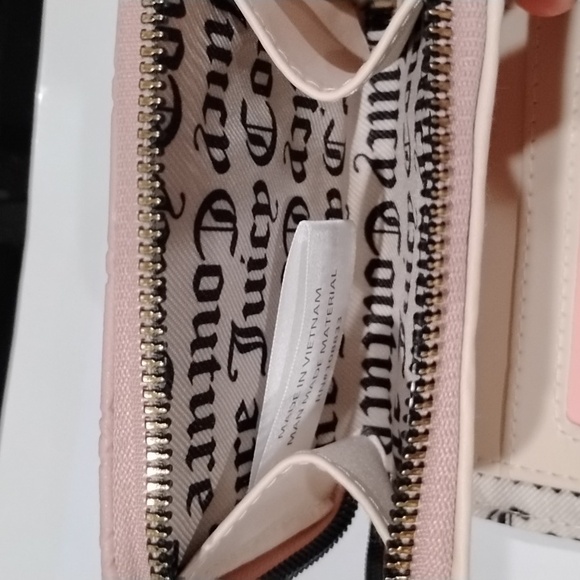 Juicy Couture Los Angeles California wallet - Picture 7 of 8